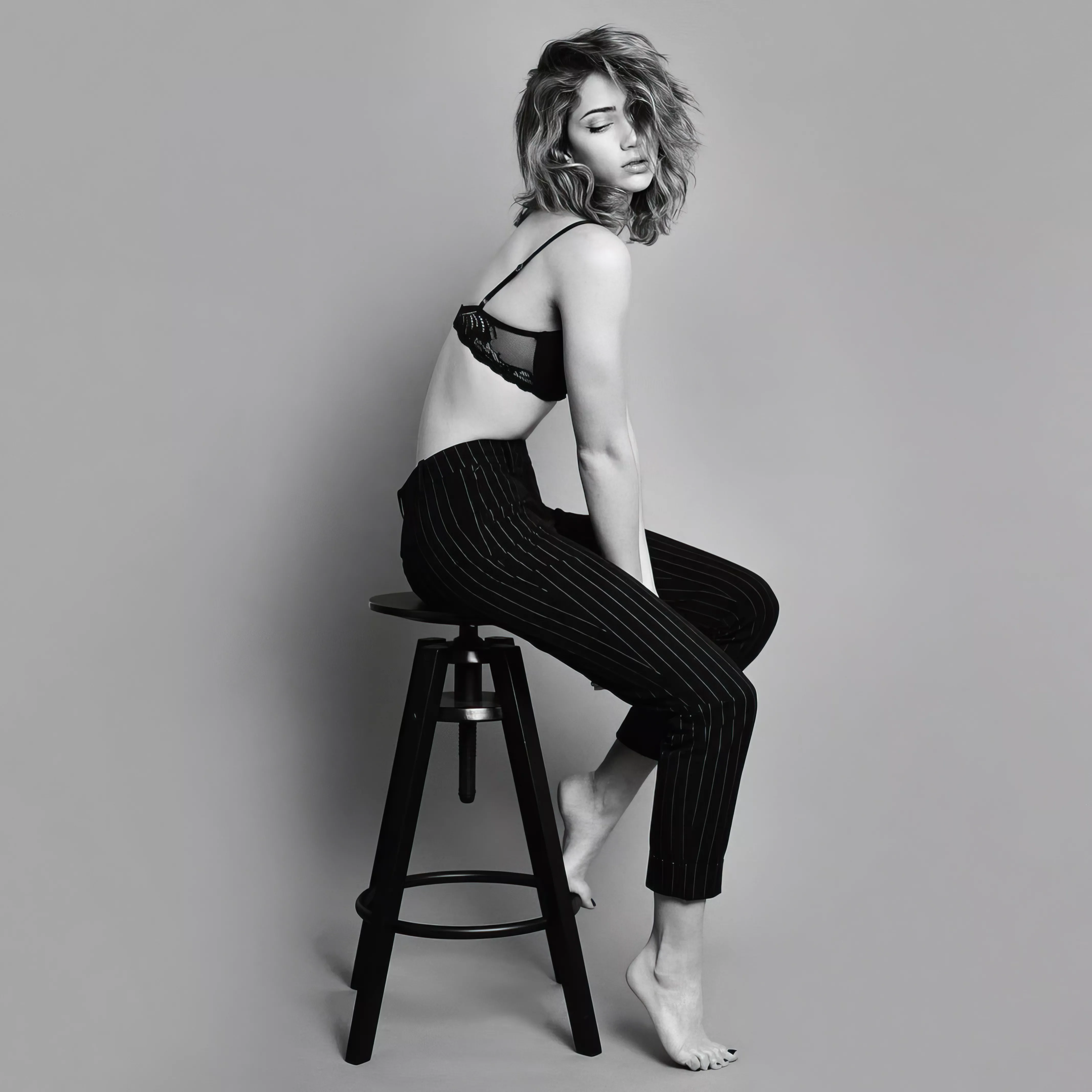 Emily Rudd posted by falseprophet69