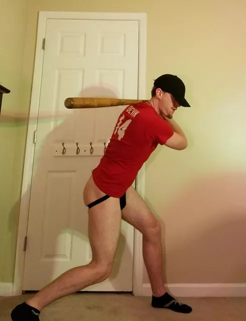 Found a nice old pic of batting practice posted by Federal_Management11