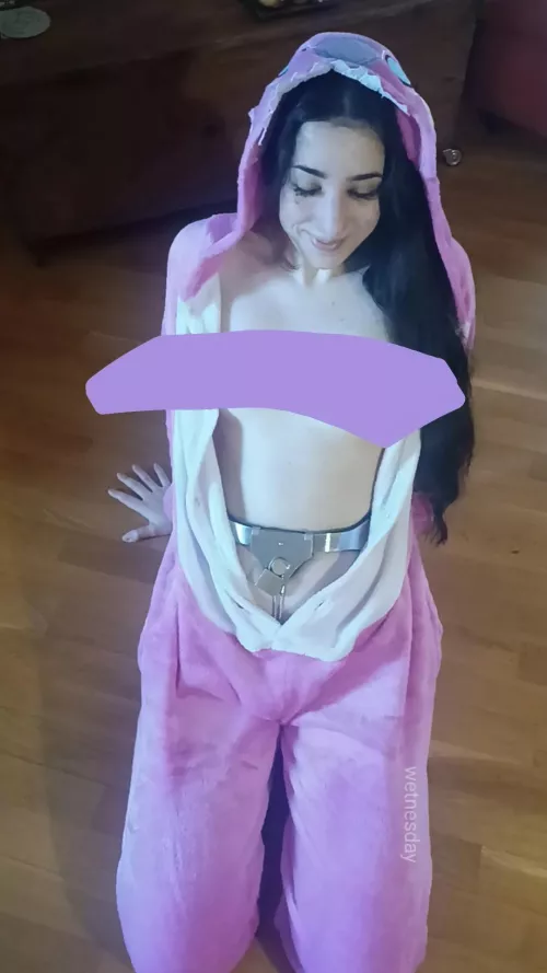 Good morning! I slept locked in this onesie 🧸 by wet_nesday