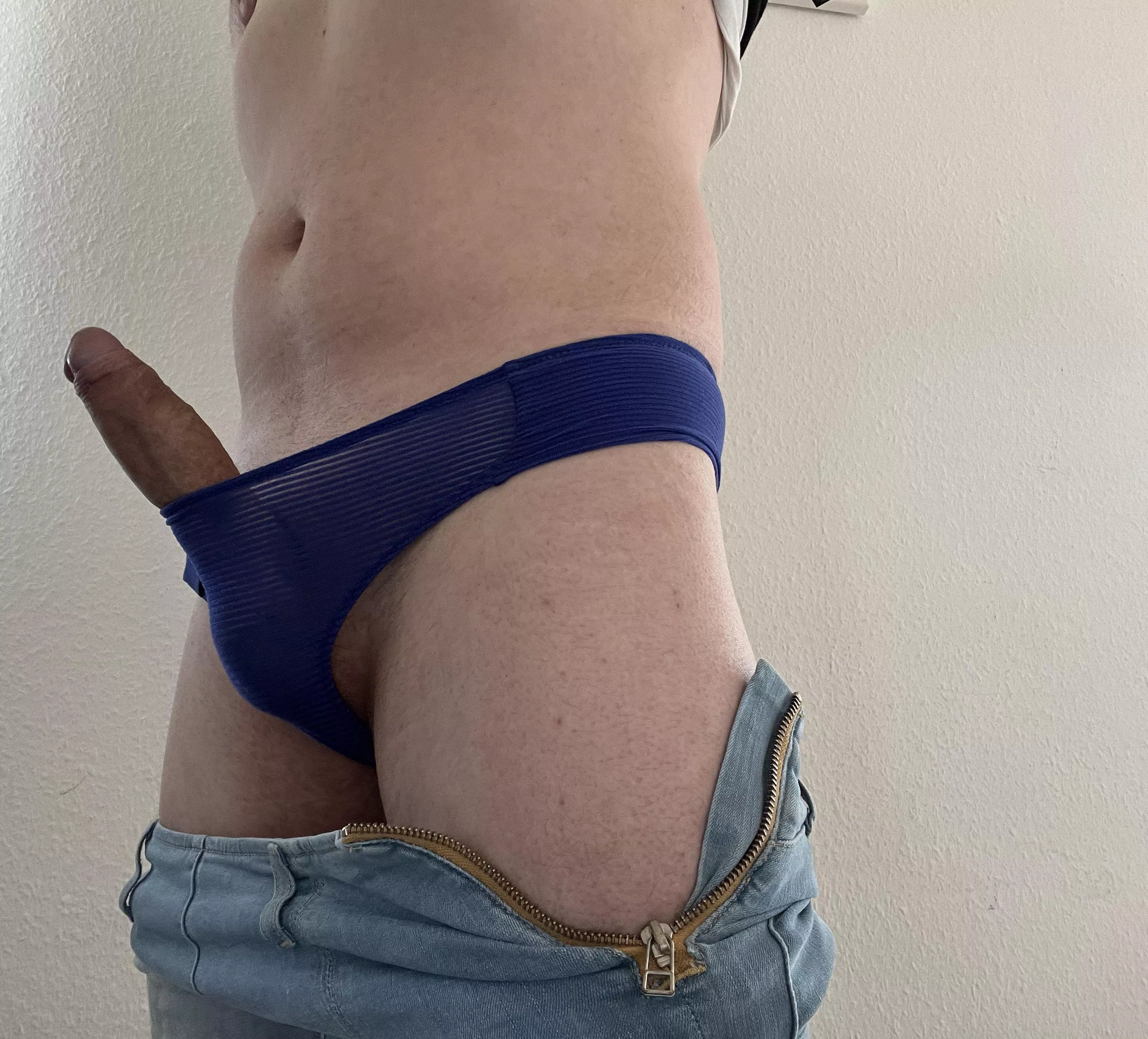 Hard panties posted by KinkCool