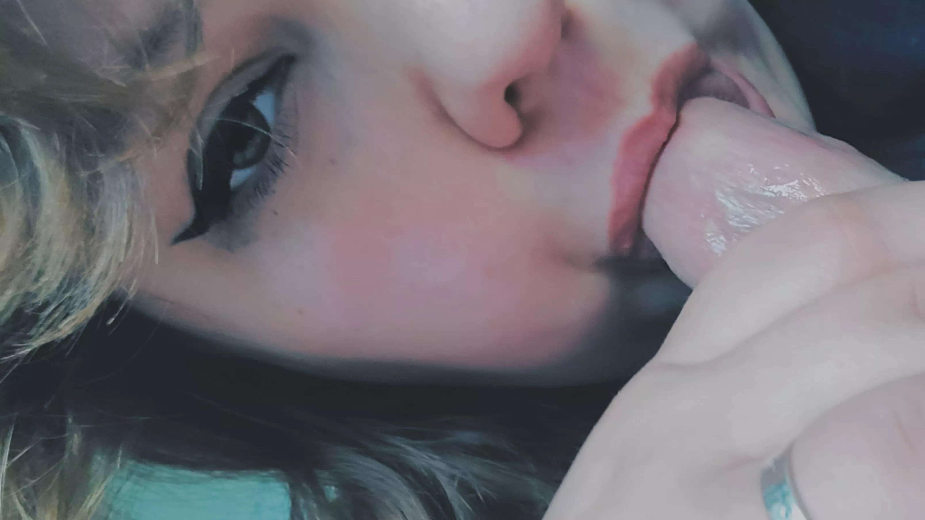 He tastes good 💦 posted by ChubbyClownx