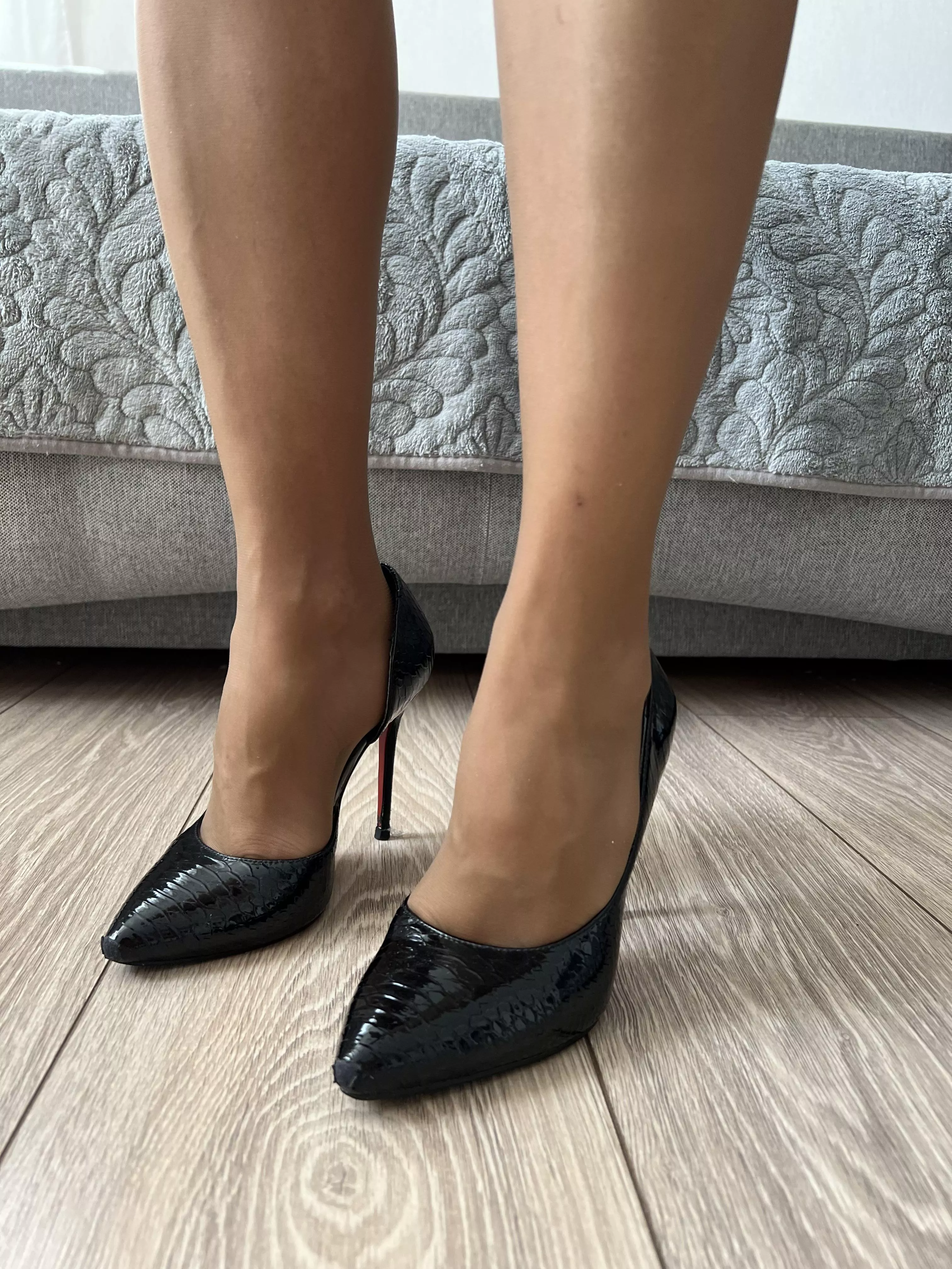 Heels make my legs look amazing posted by Specialist-Fill-8013