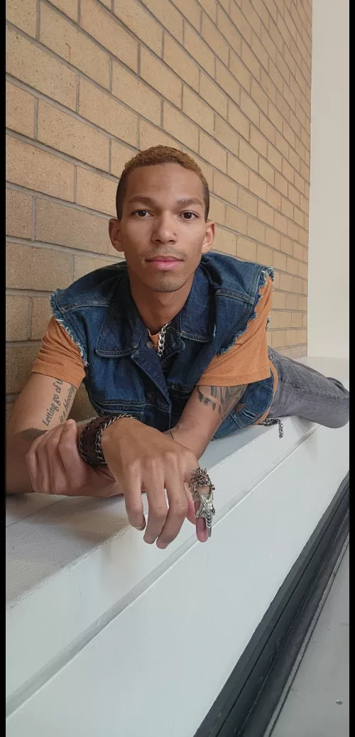 Hey, I'm thinking about you 😁 by GoldenHollywood