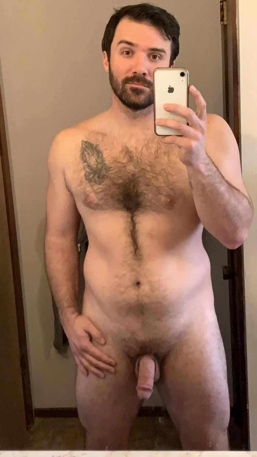 High and looking for fun posted by ahestl87