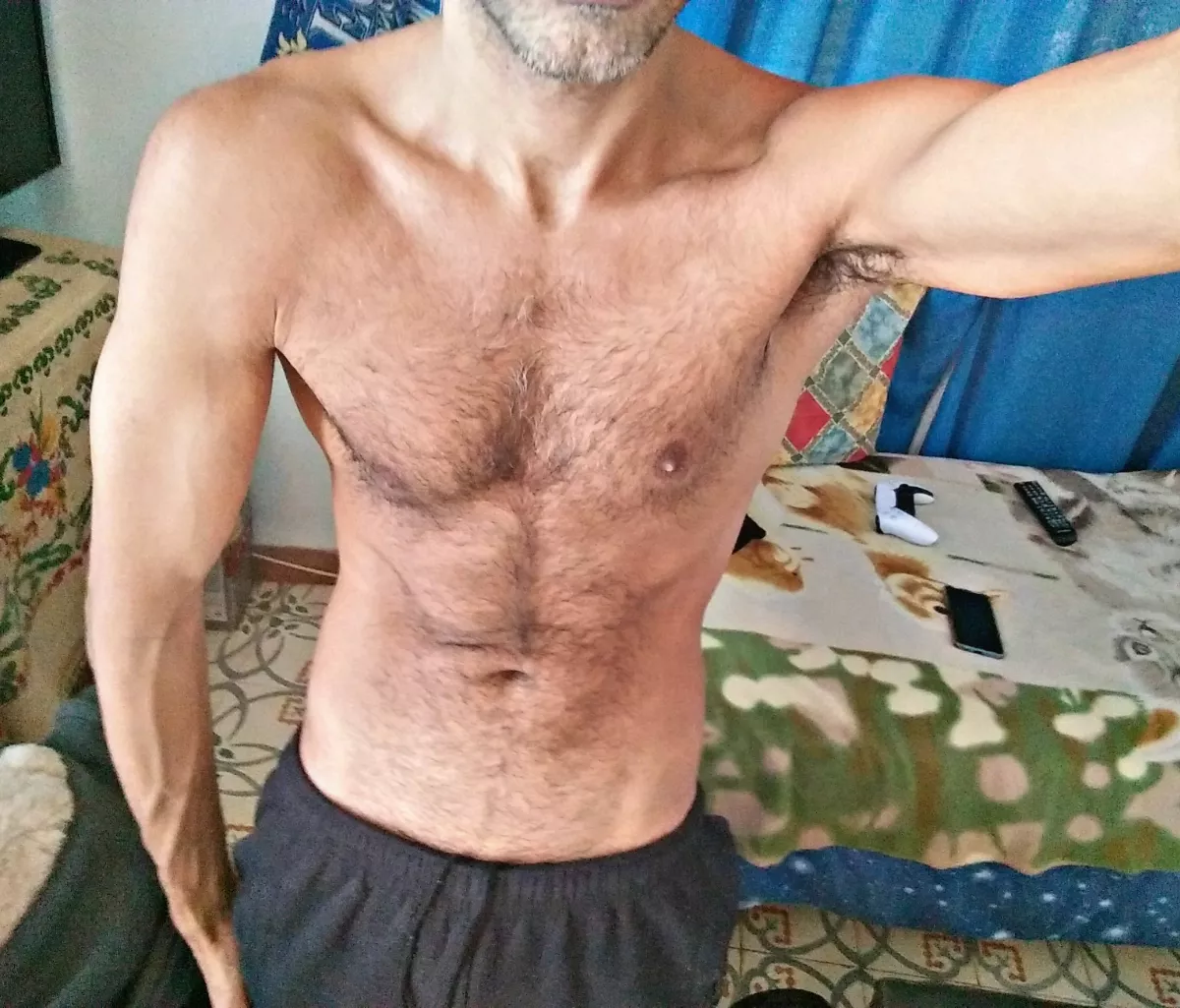 I lick your armpits, you lick mine. Fair trade, right? posted by GiusXX