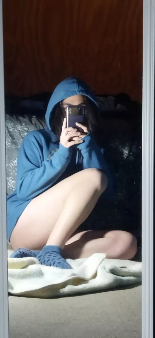 I really like how my thighs look in this pic by austral_hoe