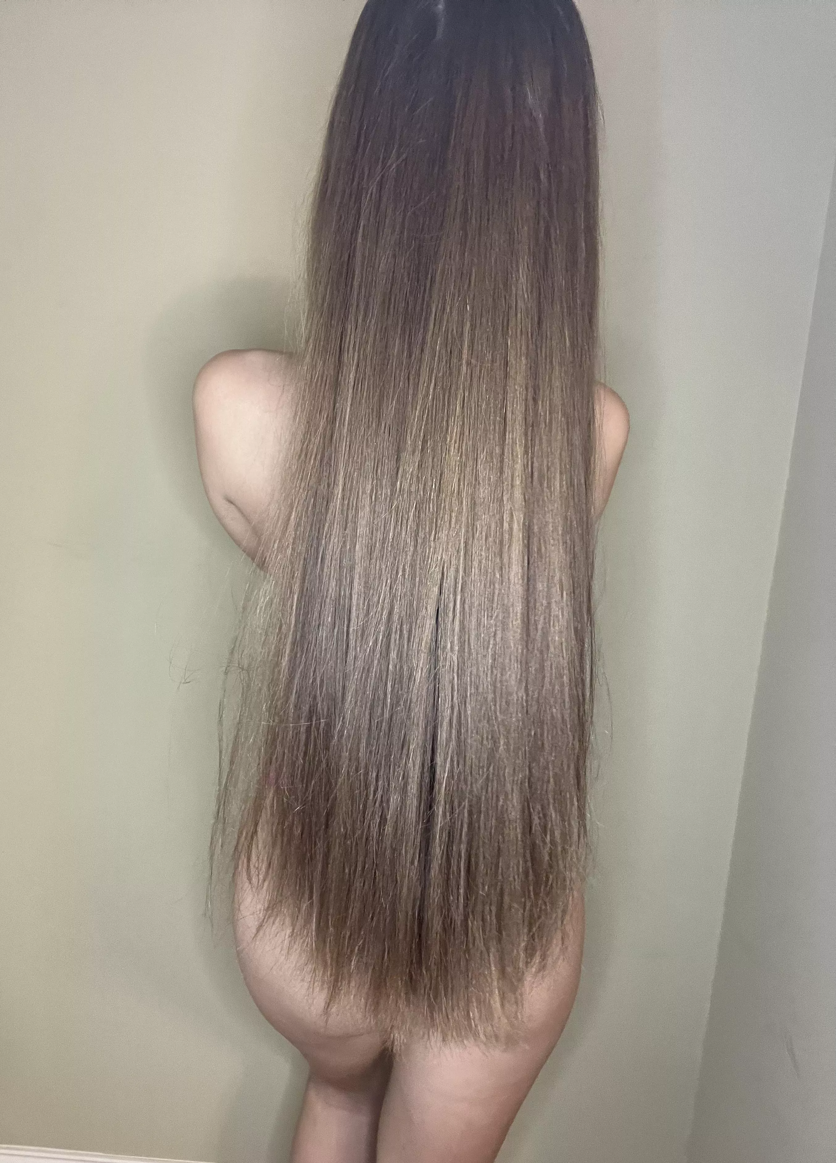 It looks like I have nothing on 🤪 hopefully longer soon :) posted by SnooWords8222