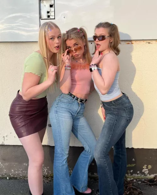 IUTR Finnish 18yo hotties by Following_National