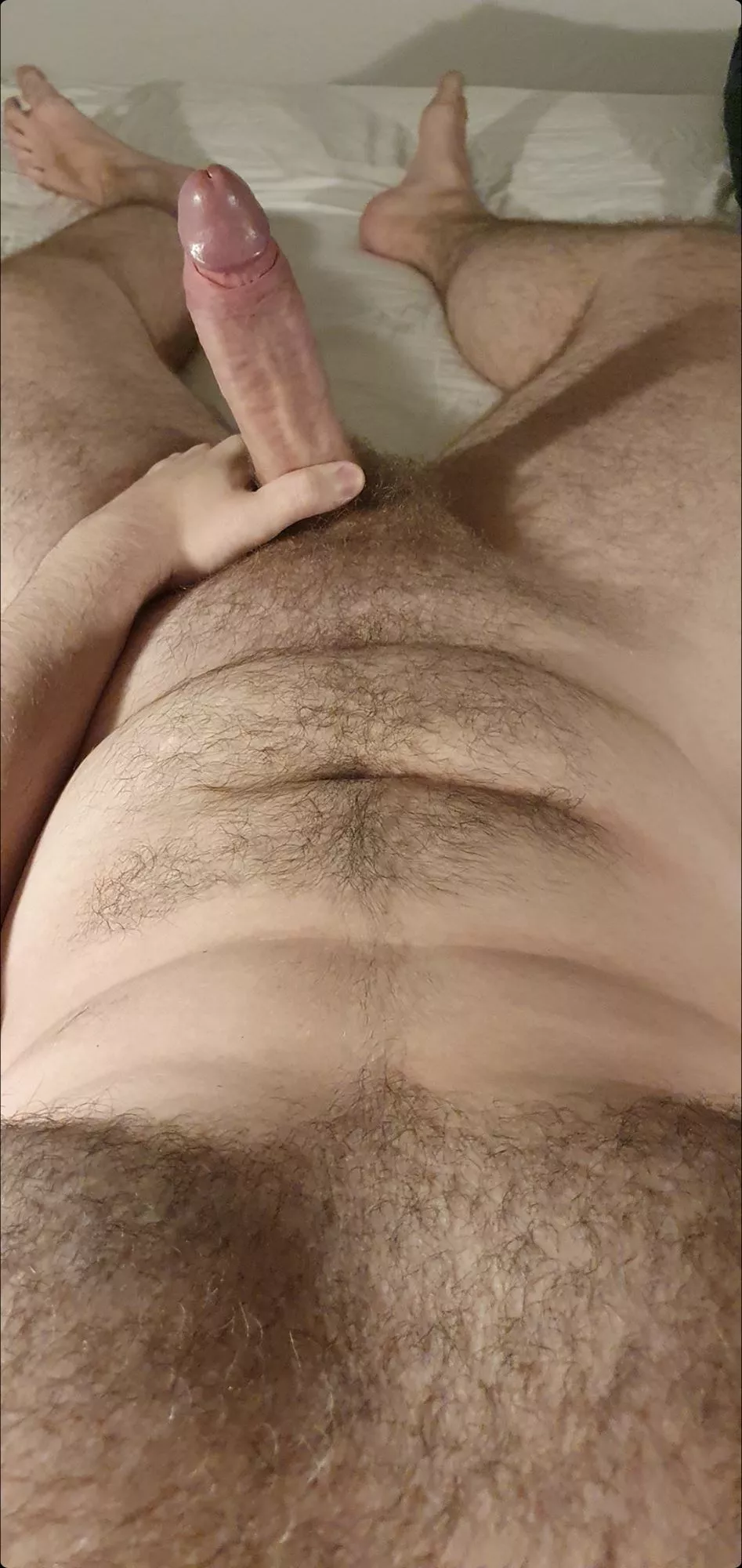 Just a hairy horny man posted by -Kristoff