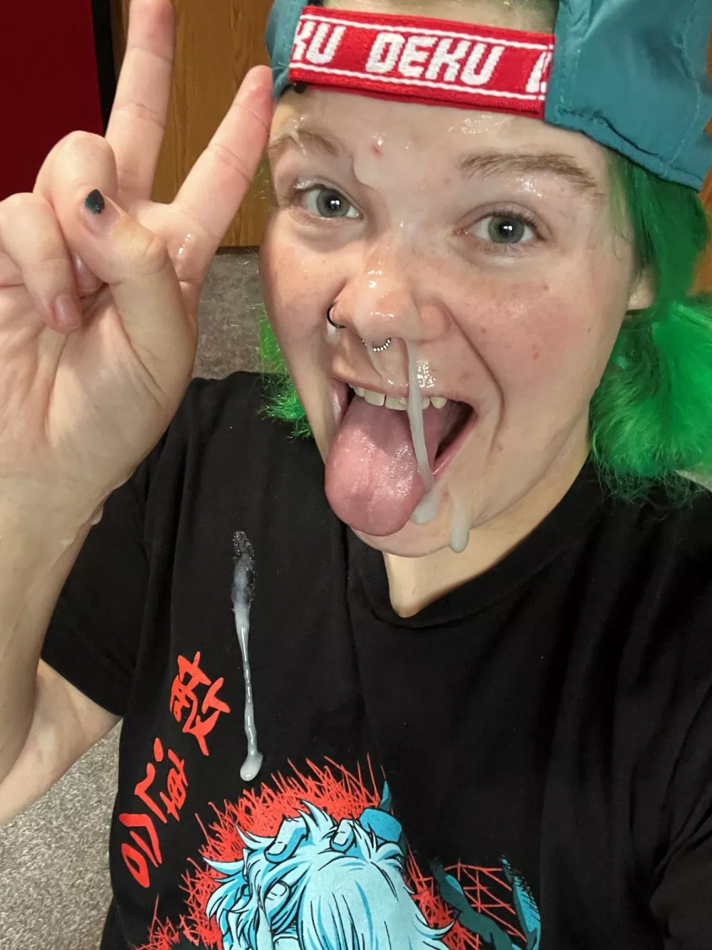 Just a Weeb MILF that loves facials here! posted by Kindlenark