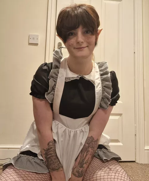 Lil elf maid by tgirlakira