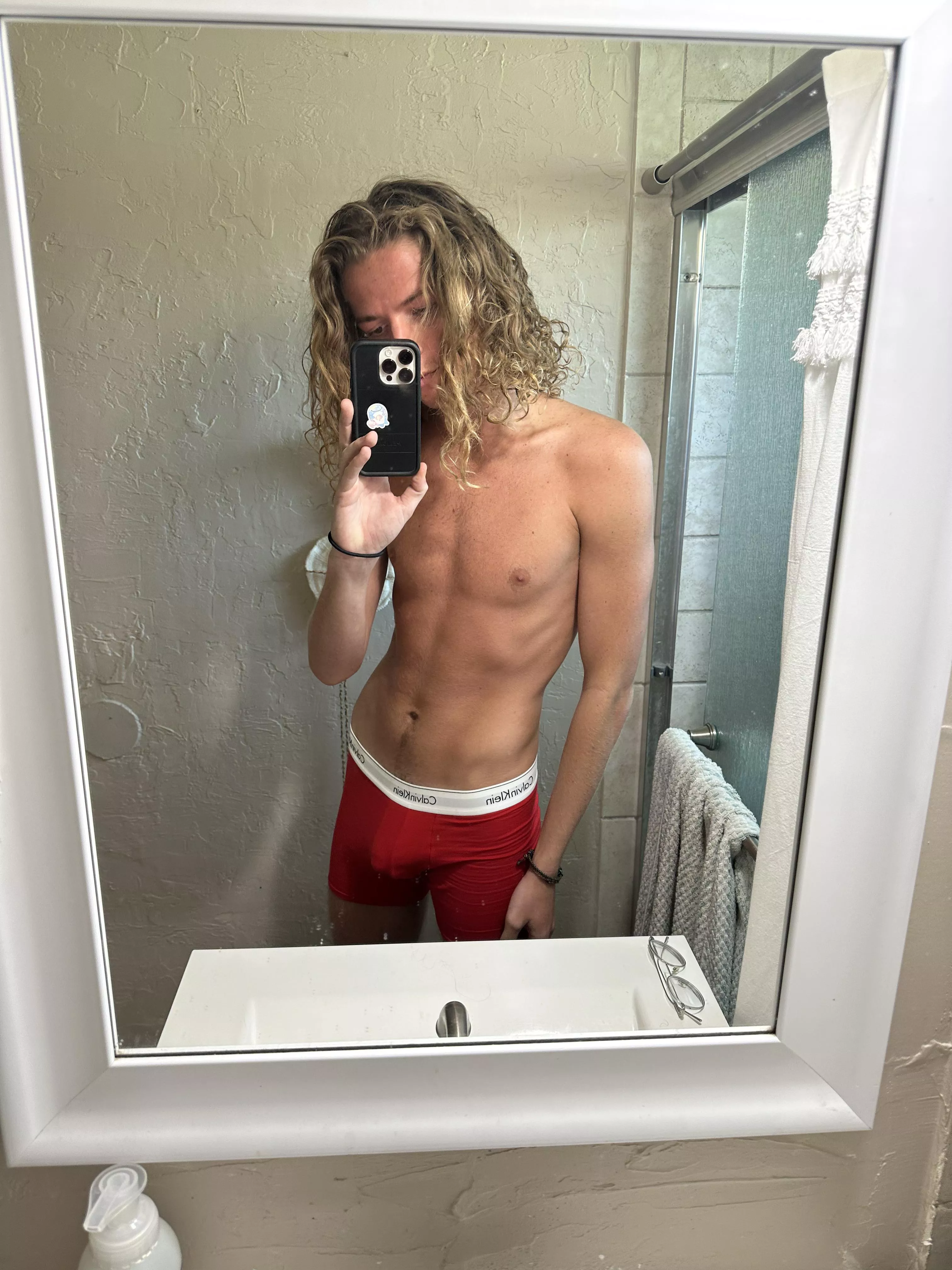 love my red calvins, do you like them? posted by finnhayesof