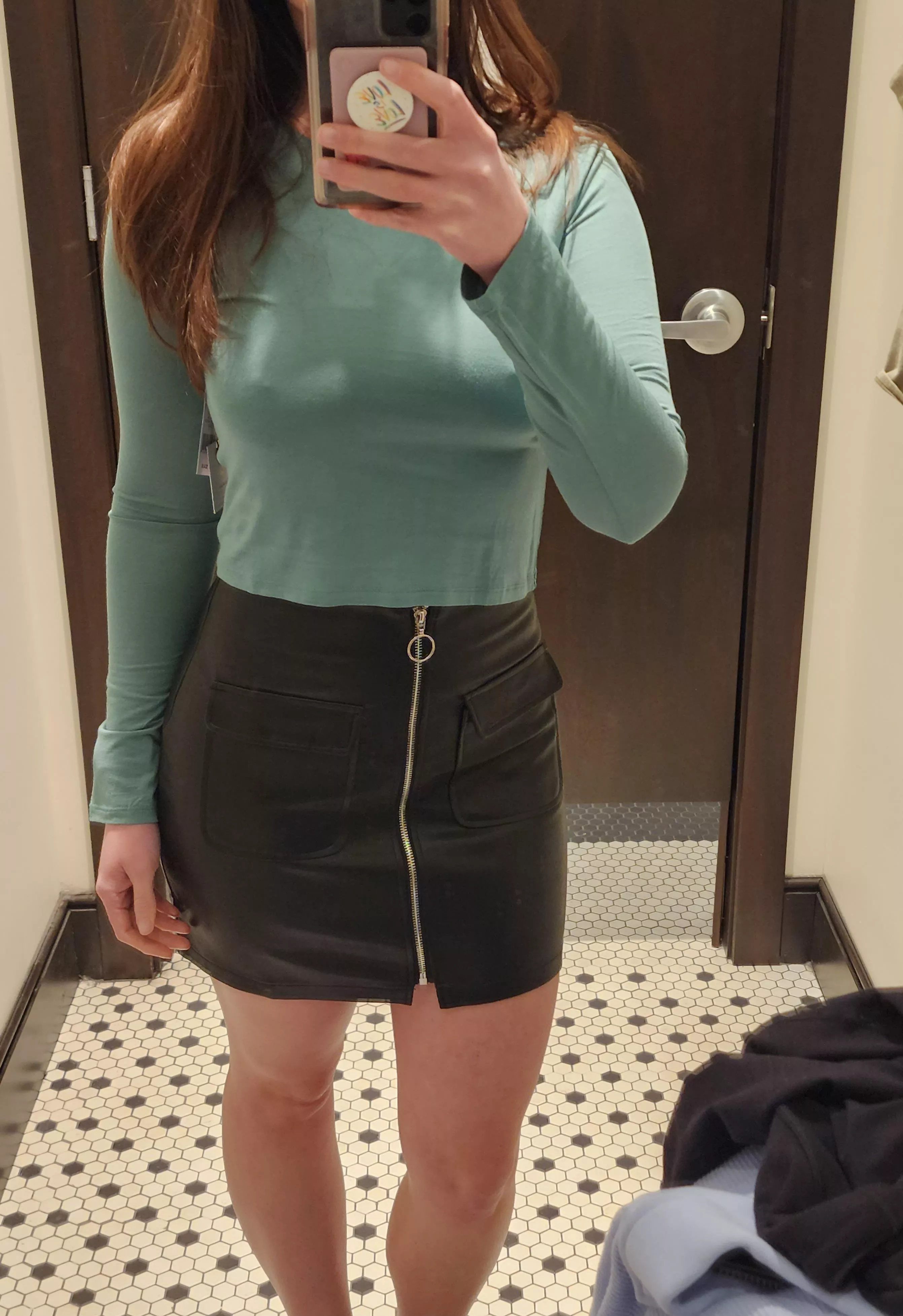 Love this front zip skirt [F] posted by TimidLilyGirl