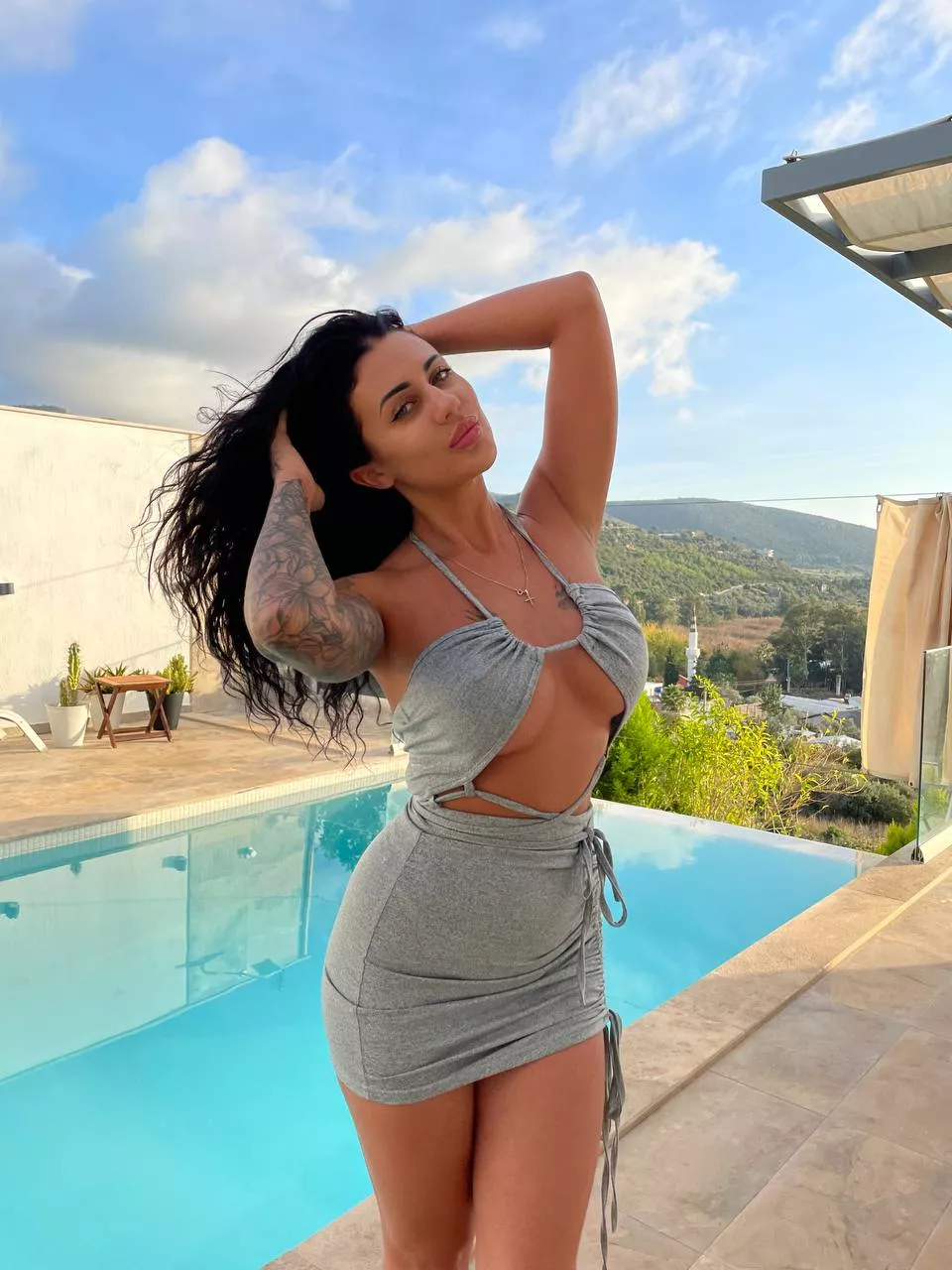 Not leaving much to imagination posted by FreebornAnasa