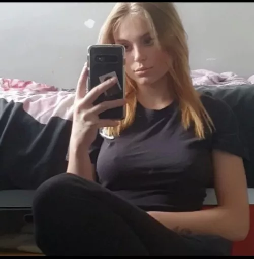 Paris 😍 by Long-Ryan