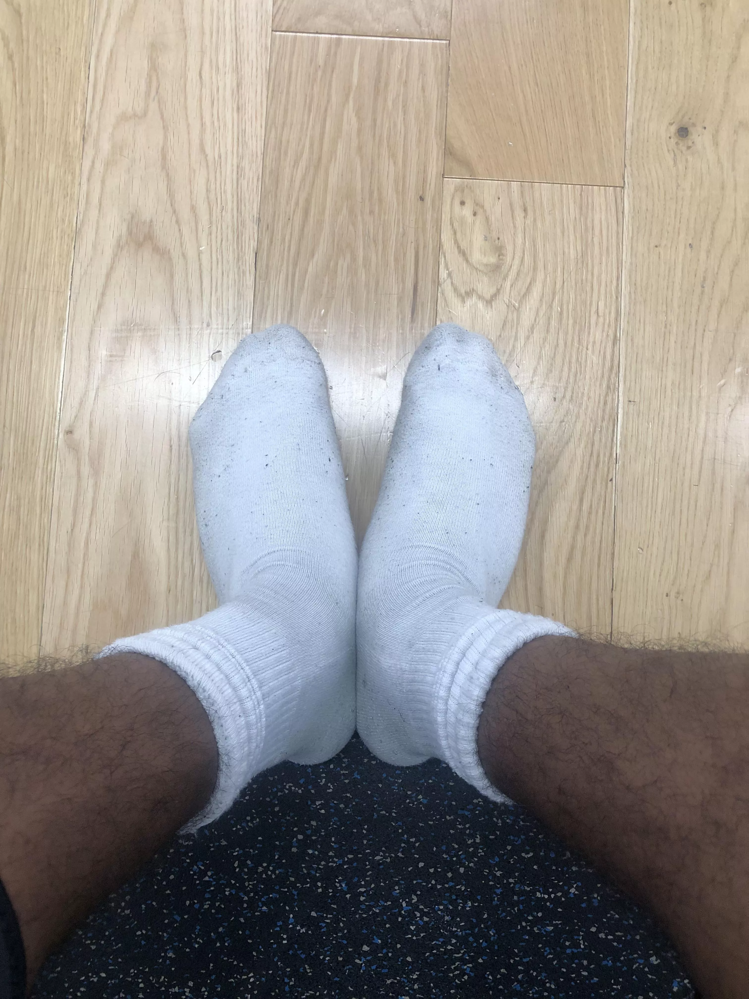 smell daddy’s stinky socks boy posted by augustvs3x