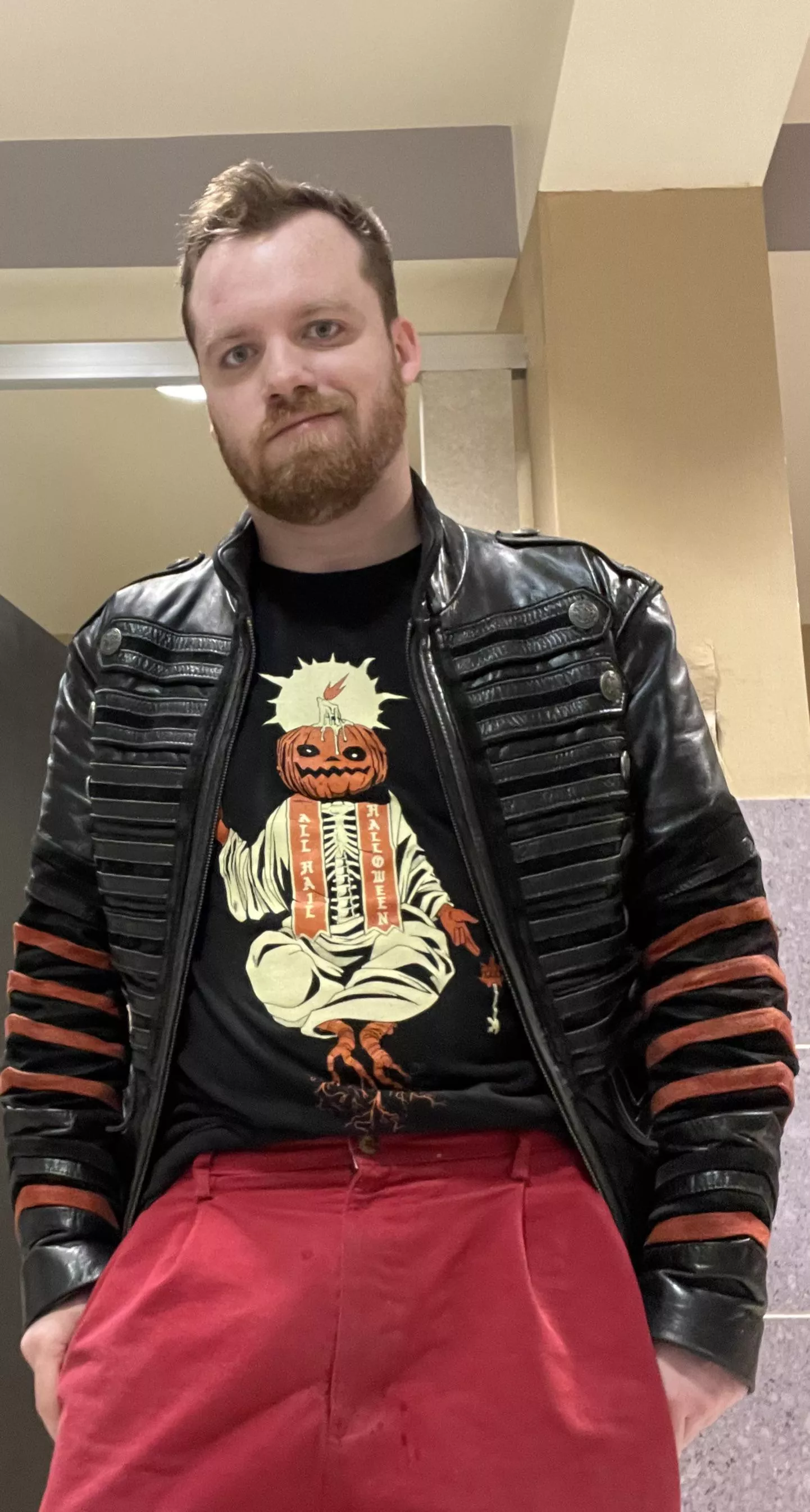 Tell me what you think? posted by johnnystraycat