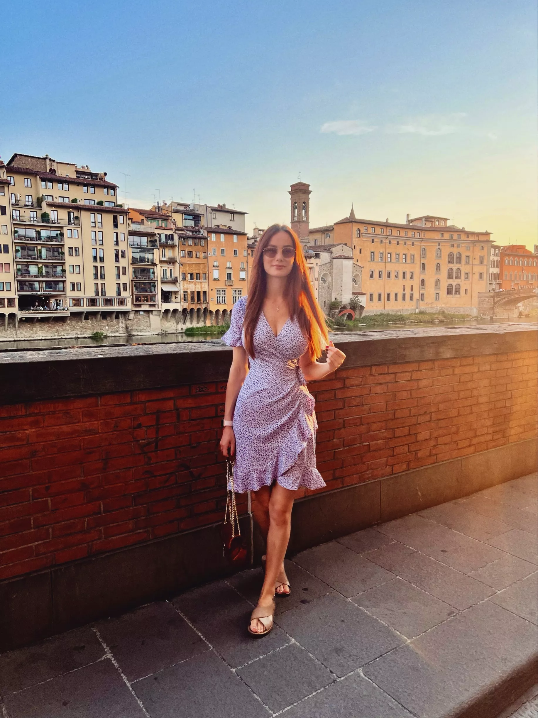Tight dress with a views posted by VikkiRaw