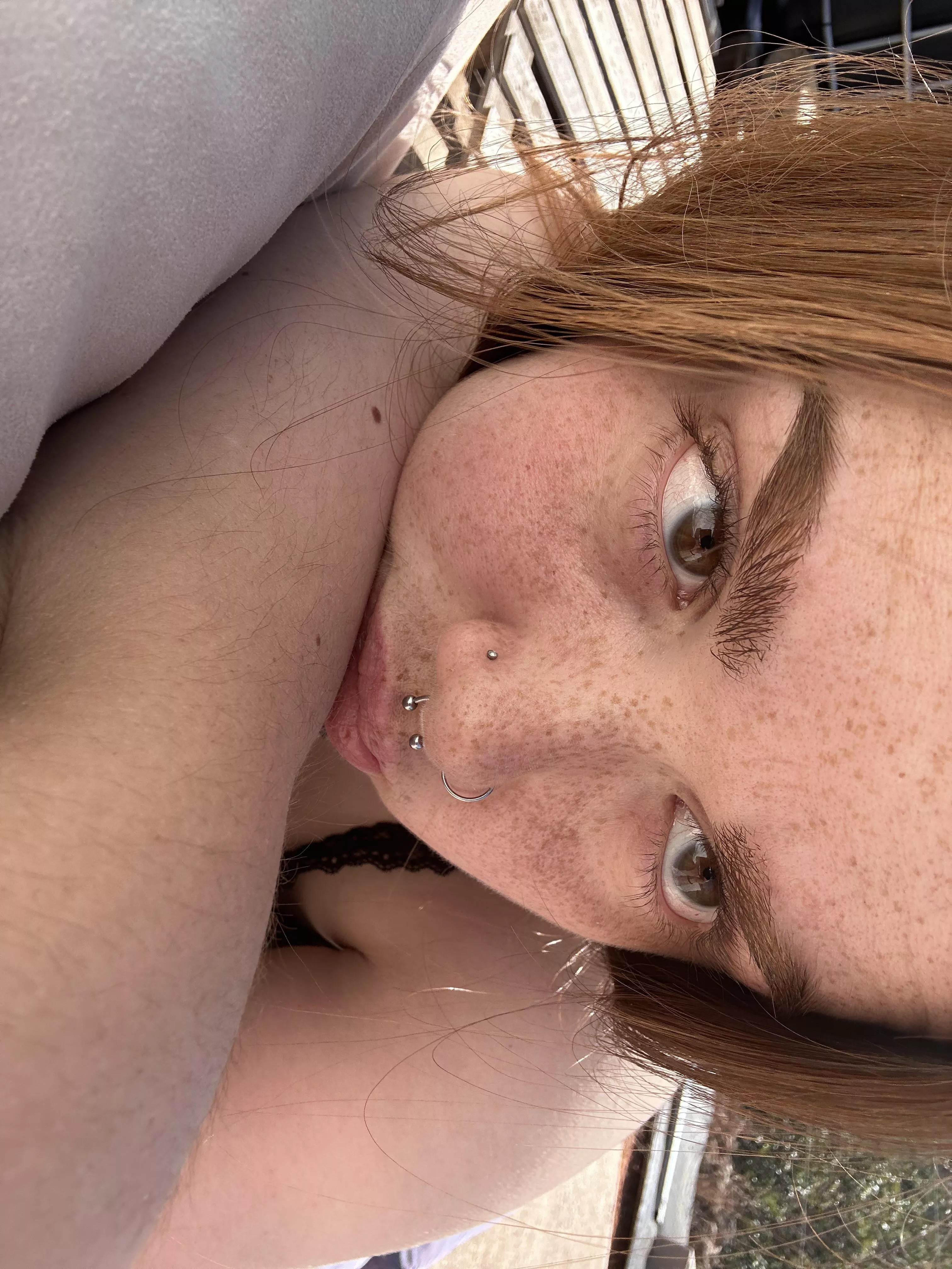 Wanna see my naked body? posted by reddddolly