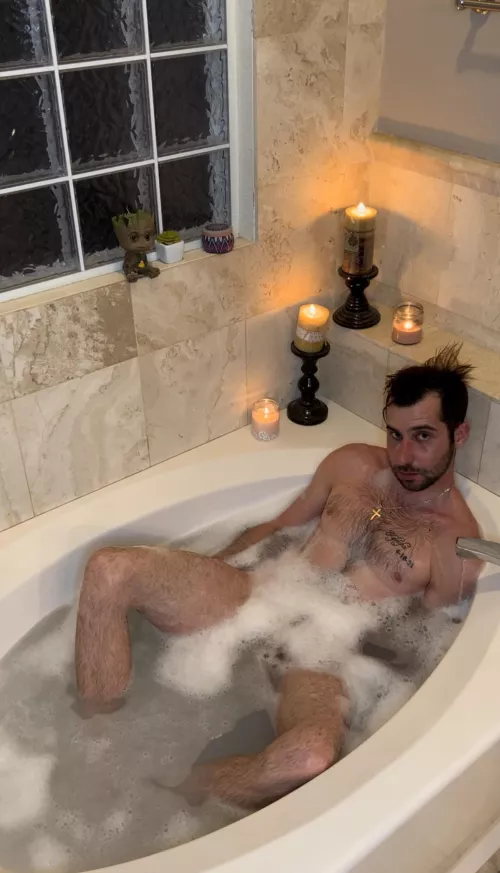 What’s not to love about this pic ;) by Roo_lawnmaster