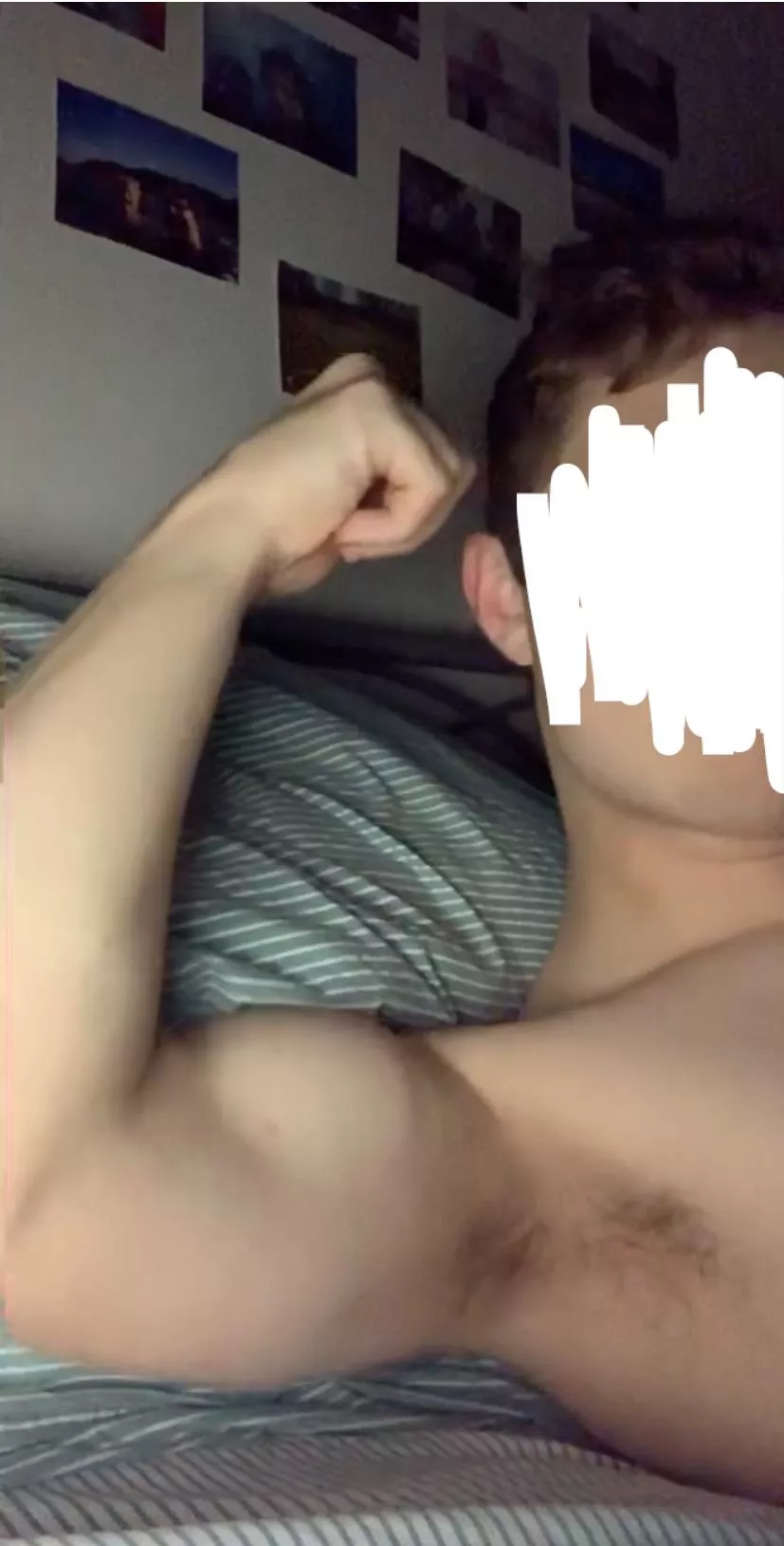 Who’s down to worship my pits? posted by Cumfilledboyfriends