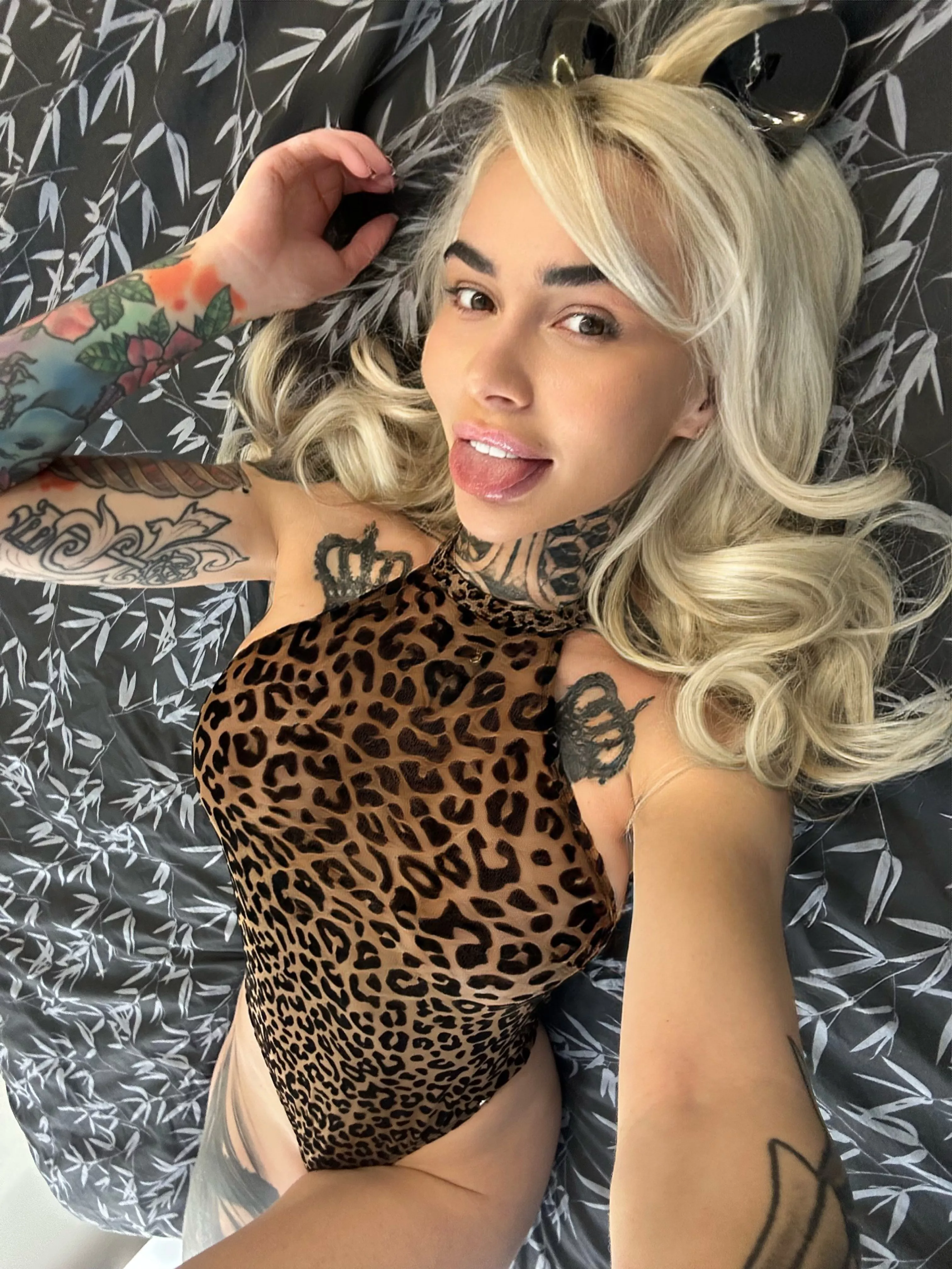 Would you handle such a big tits? posted by baby_mia69