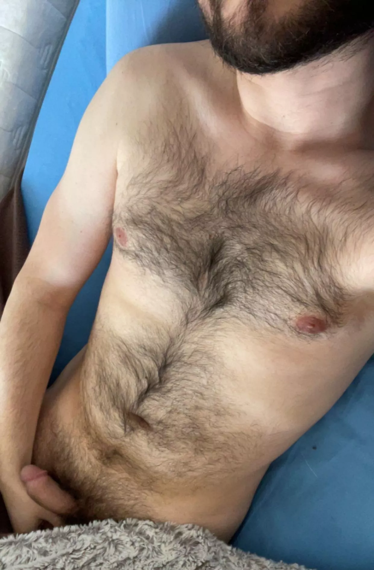 35 and first time posting here, kinda nervous. posted by MrX414