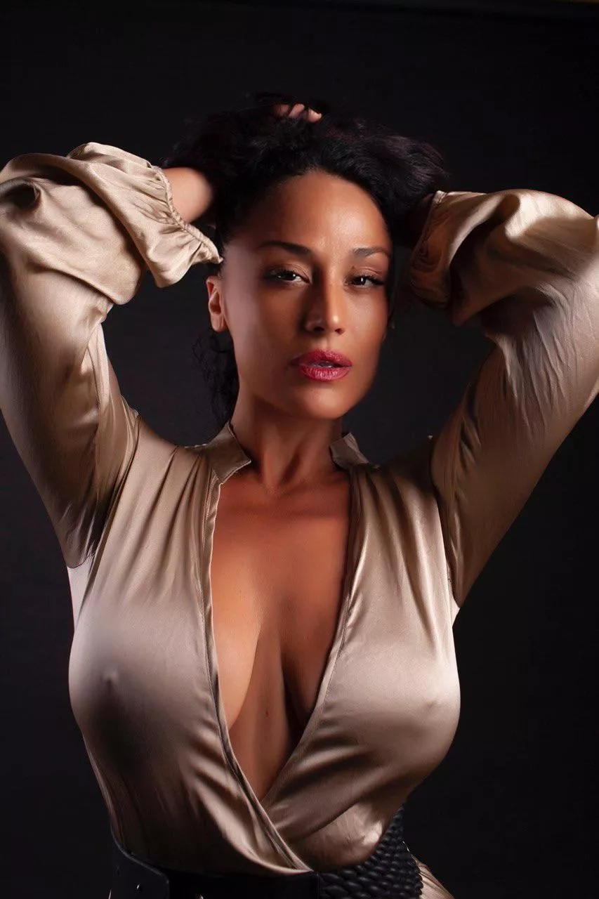 50 years old posted by milfmarquise