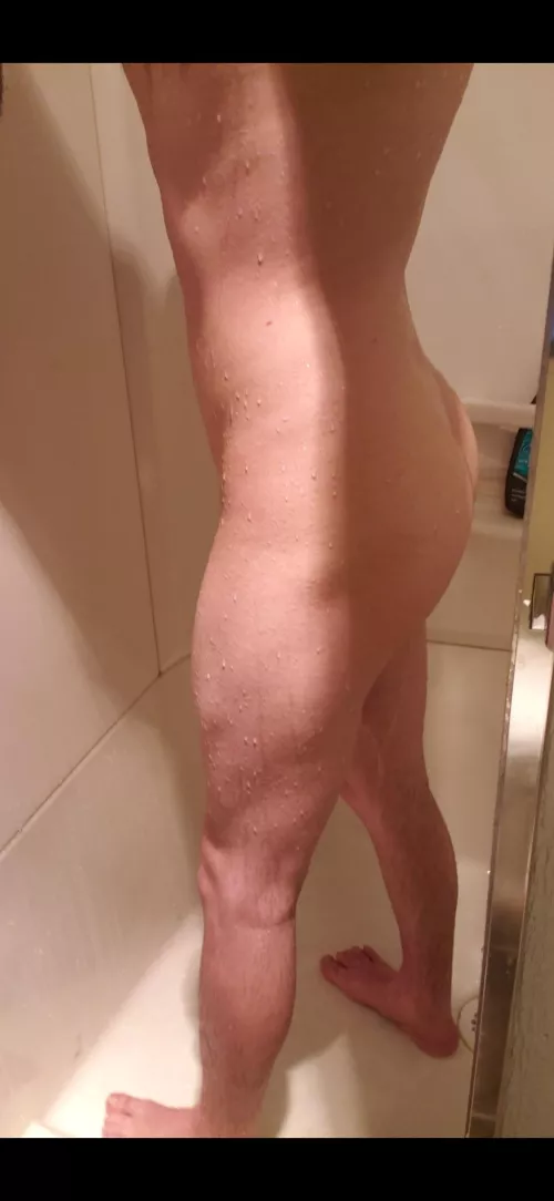 Am I hot enough for you? by Kryptec22