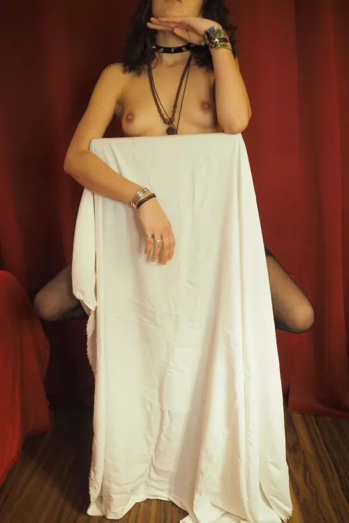 Application pic for the job by MalBeehave