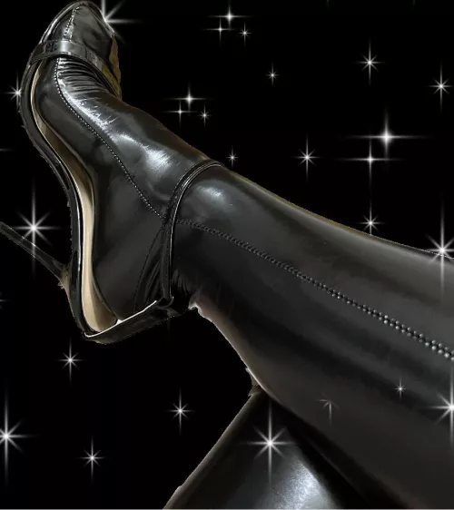 Do ya like my heels? 😋 by Lazy-Butterscotch242