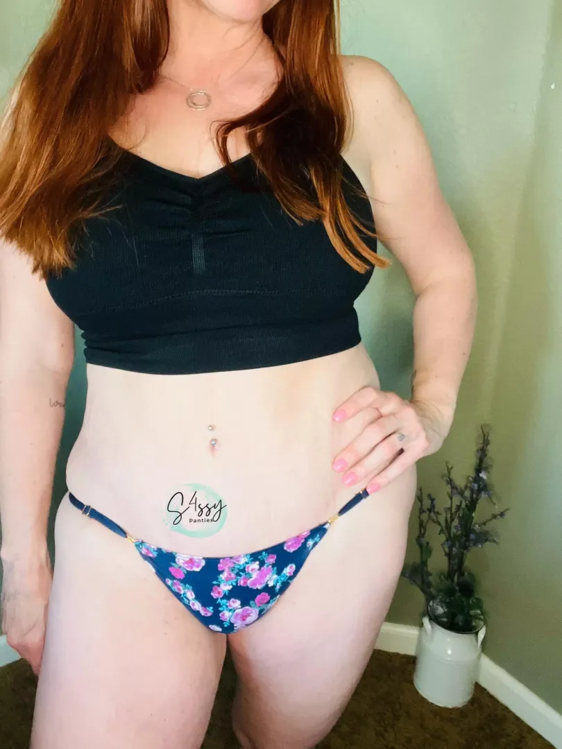 Good morning! I’m feeling feisty this morning. Why not buy a pair of panties and tell me just what you want me to do to them… then reap those rewards when they arrive vacuum sealed. [usa][selling] Fet friendly. Starting at $35 by S4ssypanties