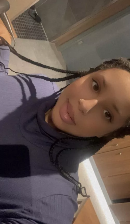 Guess what I‘m thinking about rn?🥰 by Offhandverify967