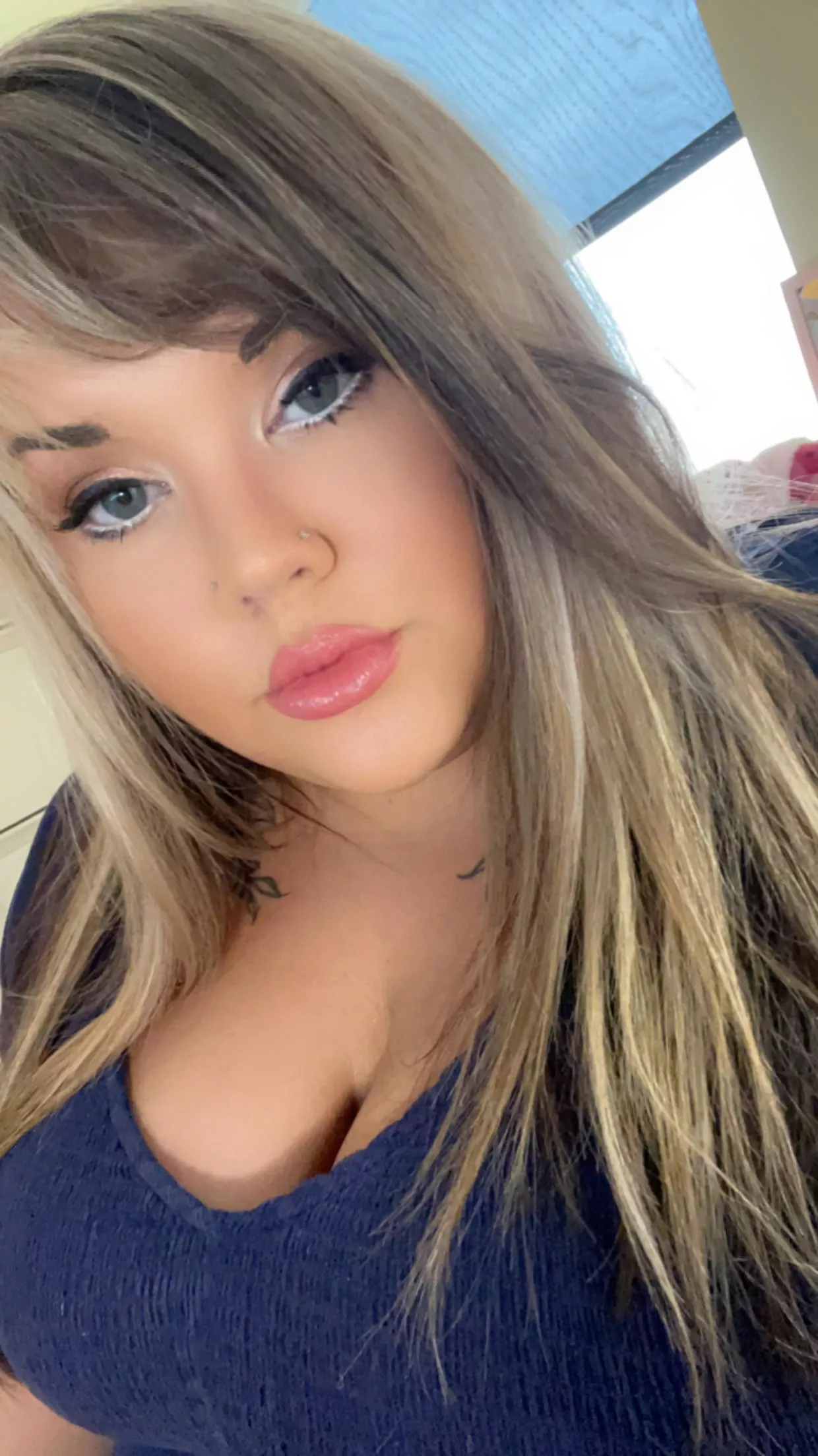 Hi💜☀️ posted by pill0wprincessa