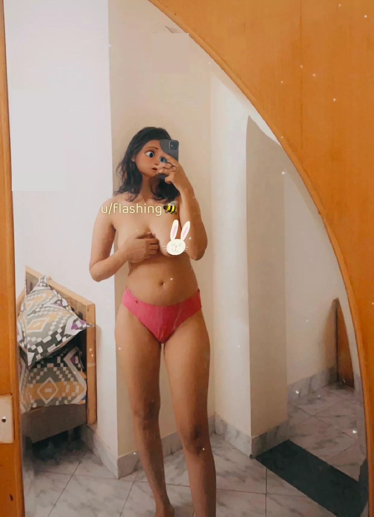 Hippity hop, check out this bunny? [F] 🐣 posted by flashingbee