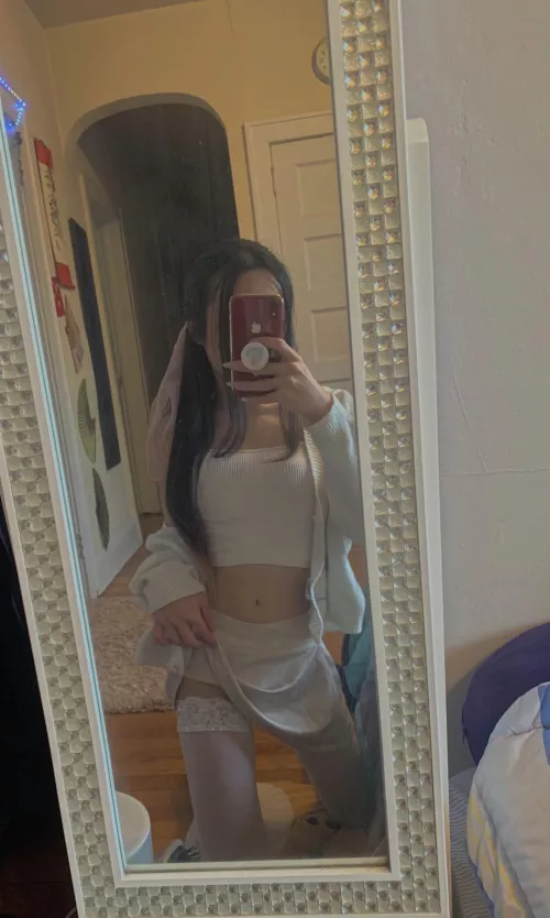 How do I look in stockings? by Tonihmd