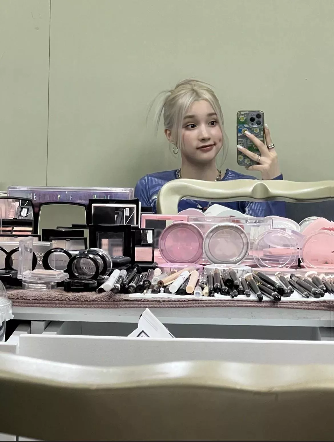 Huening Bahiyyih posted by bieltw