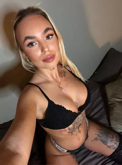 I like it when men moan, just saying. by N3ROFX