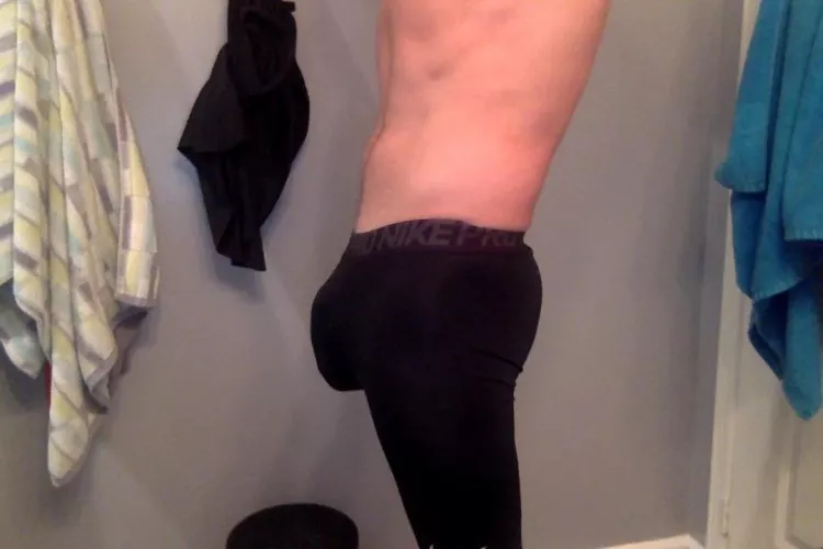 Is it rude to walk around in front of my roommates gf like this? by dannymarsh072