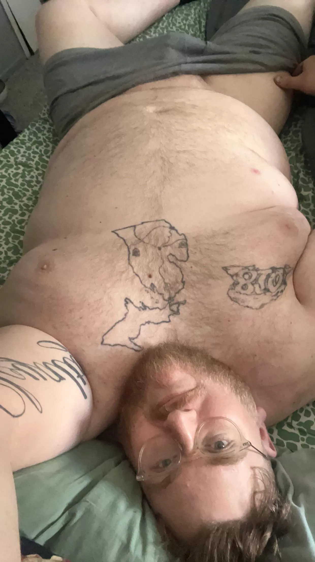 I’ve only got an hour before I have to be back at work, what to do? posted by just_a_regular_guy51