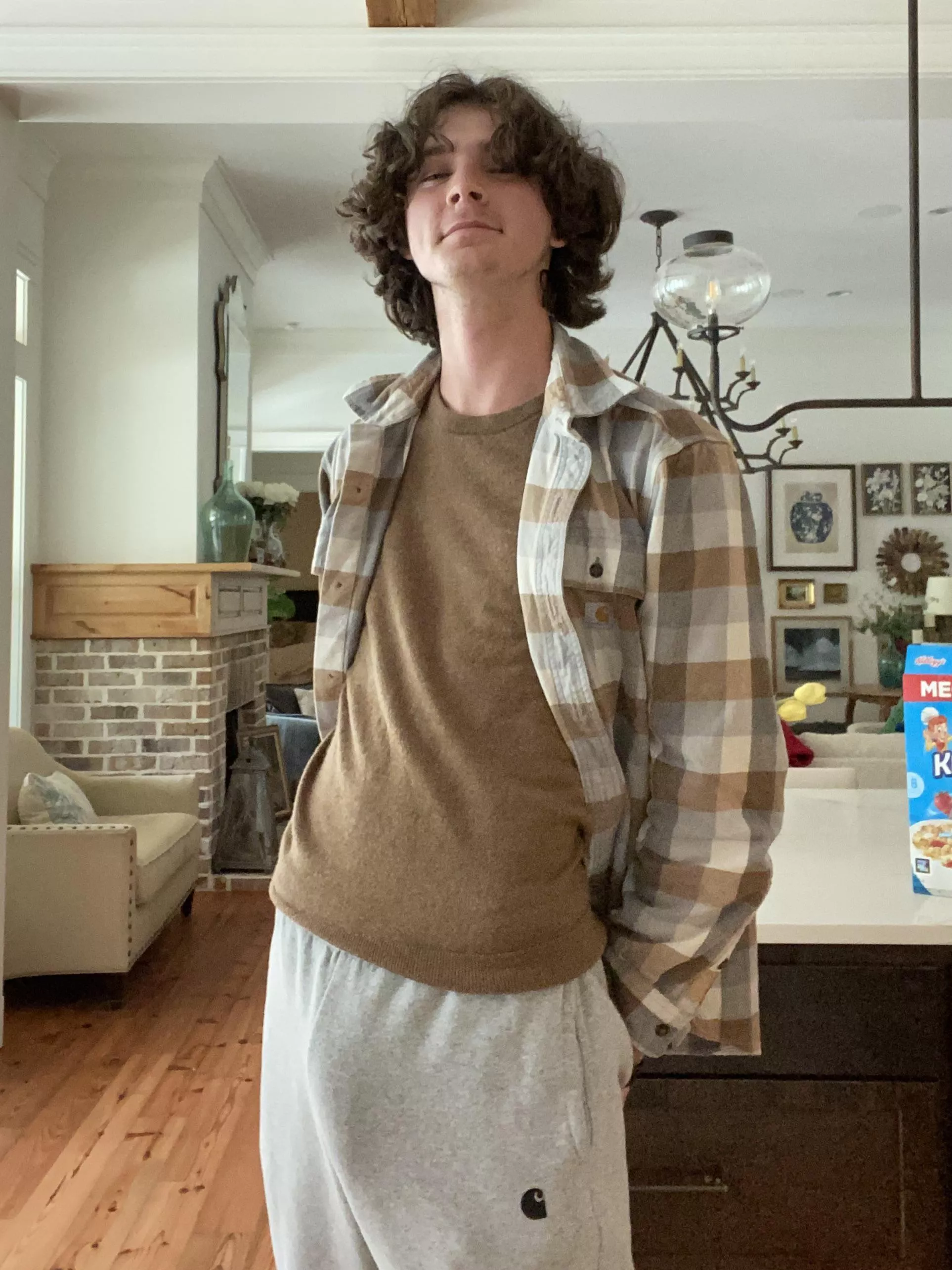 Little Mild Bulge for Easter Sunday.. [18 bi] posted by ryansalt124