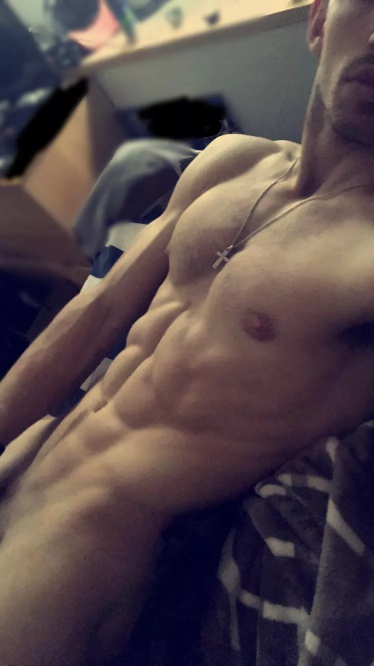 Make like the easter bunny and hop in my bed 😜 [M] posted by shystud69