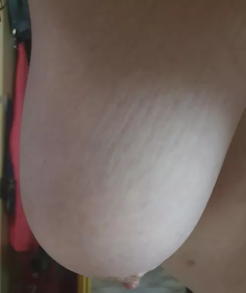 My big DDD hanger 😋 by HolidayKey0