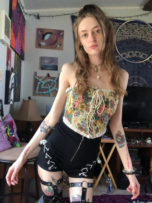 My vibe is a mixture of hippie fairy / alt girl. I’m going to vibe out to Josh Teed and some other bands tonight. Had to get dressed up for the occasion and no make up is the go to today. ☺️ by metanoiawolf