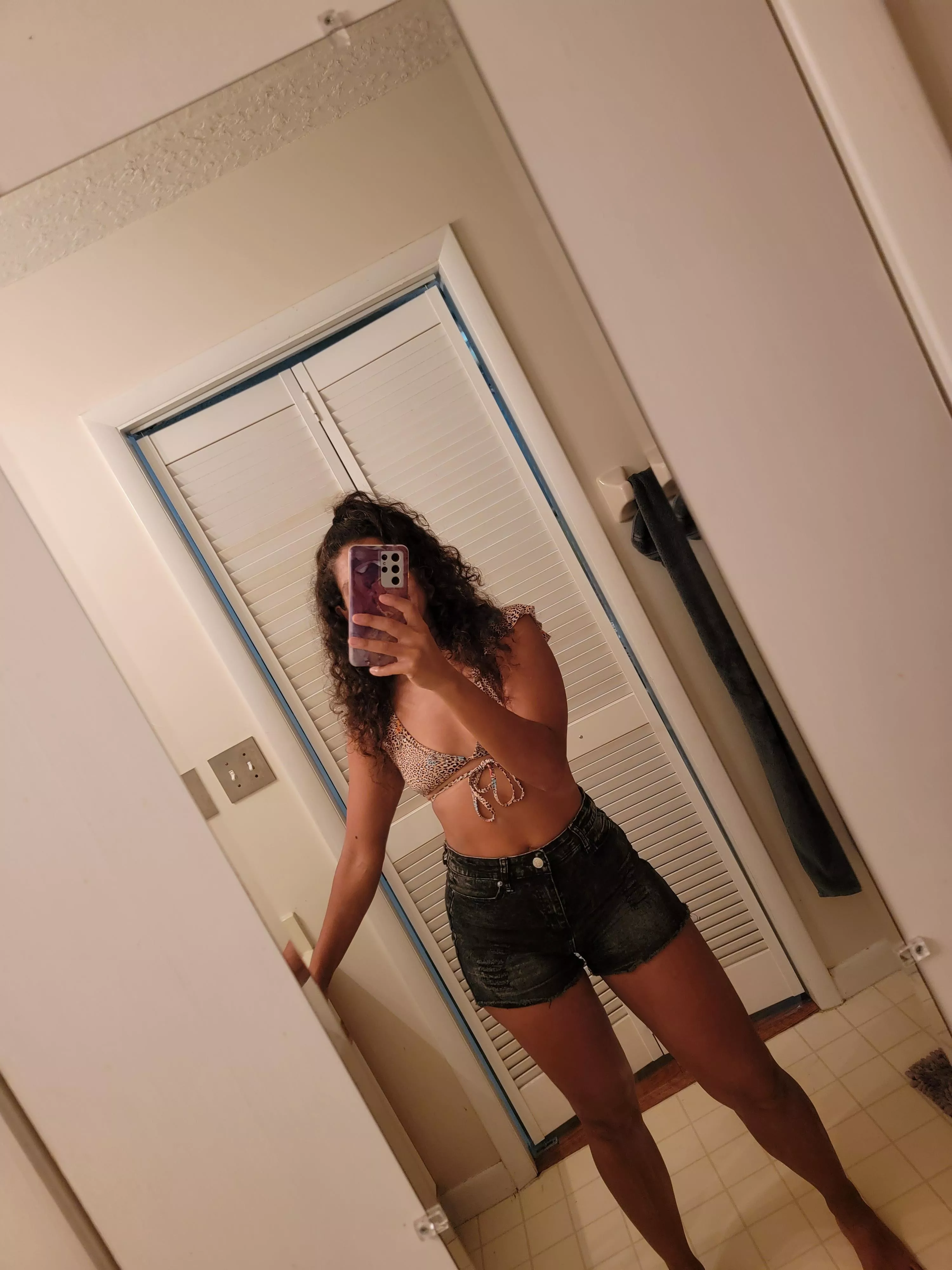 Saturday (f) posted by aiyannaleigh