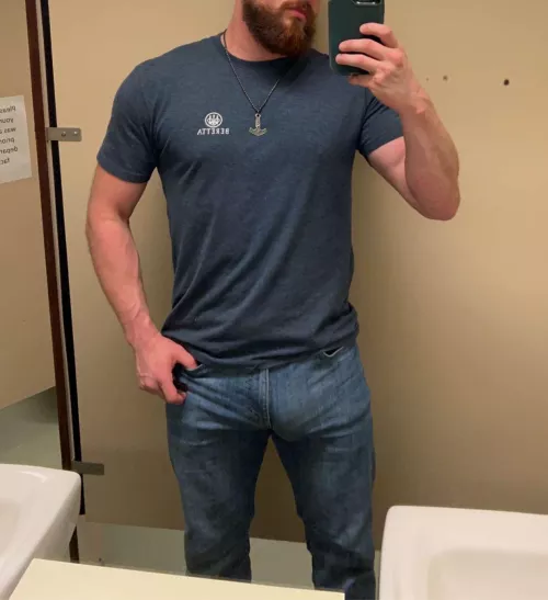 Sometimes being a shower is fun by bigwhitehairymeat