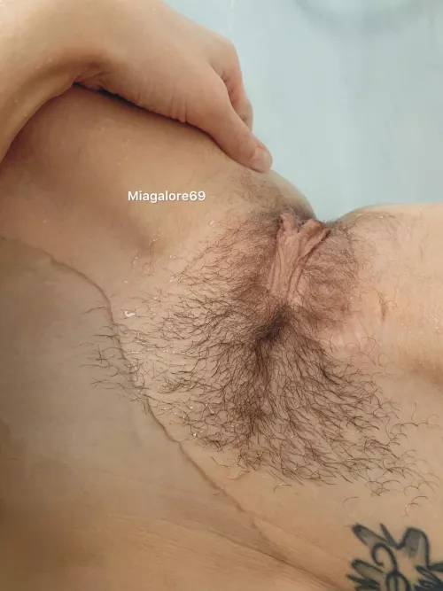 Taking a bath and enjoying myself by miagalore69