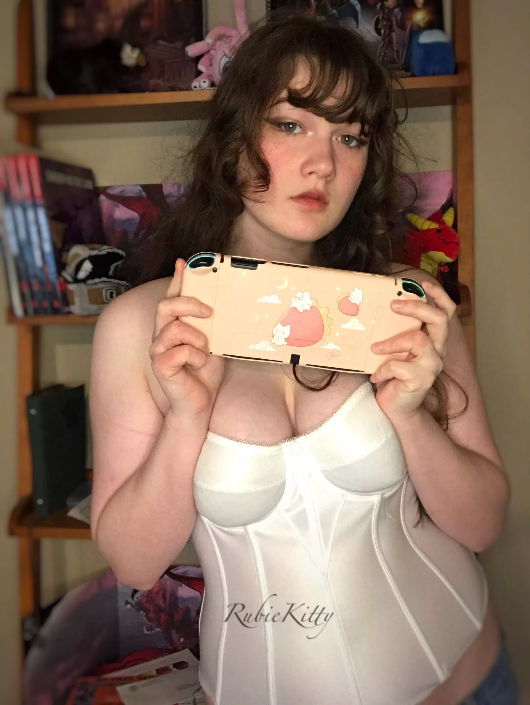 What game should I play this morning?😉 posted by RubieKitty