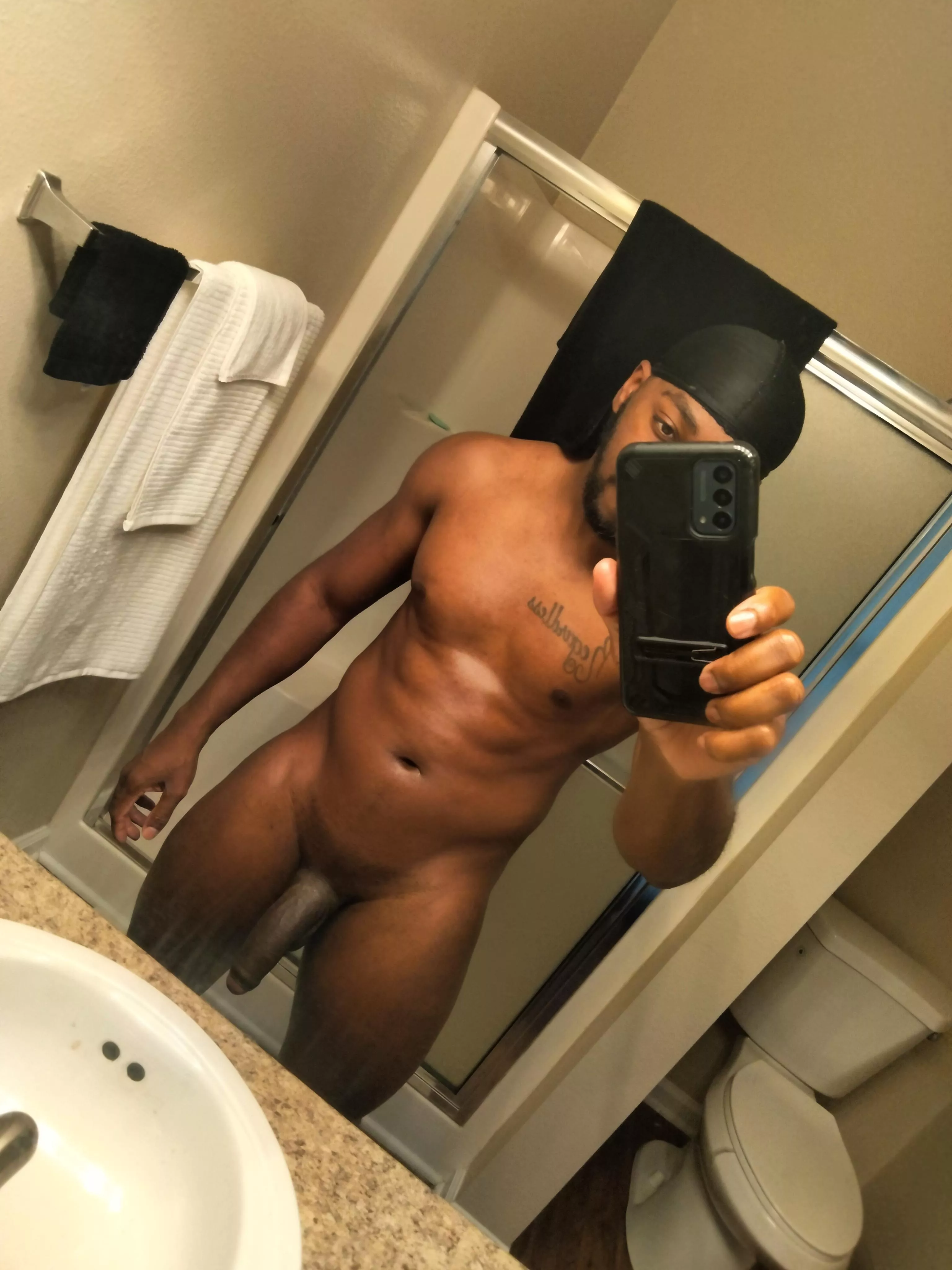 Would you worship me all the time 😈🤴🏿 posted by ThirdlegTrey