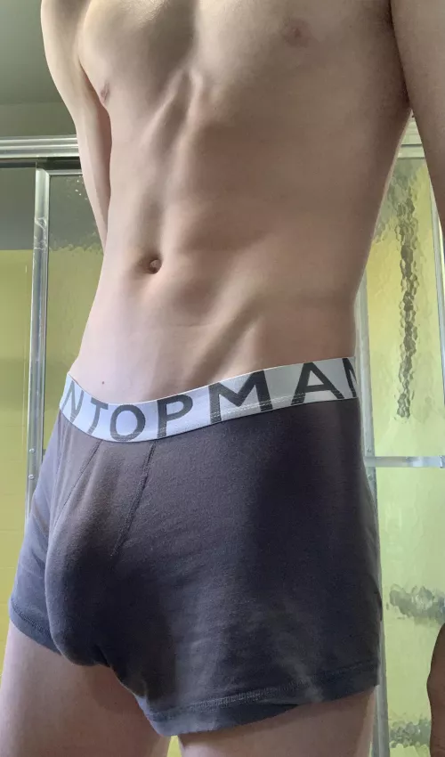 Wyd doing if you see a 18 year old with this bulge? by Responsible-You-409